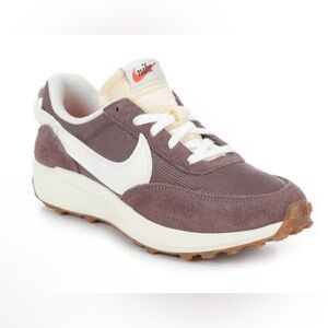 Nike Waffle Debut Wing Women’s Sneaker Vintage - Plum